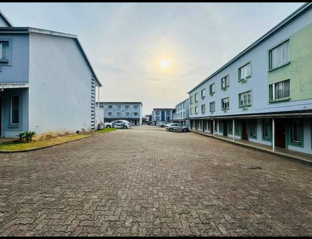 1 BEDROOM APARTMENT FOR SALE IN SCOTTSVILLE